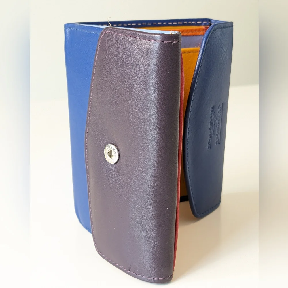 Multicolor Leather Card Holder Wallet - Blue Exterior